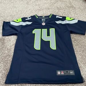 DJ Metcalf Seattle Jersey. Nike. YM